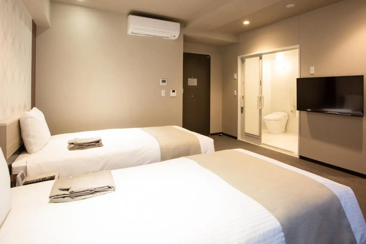 Kuretake Inn Osaka Midousuji Hommachi 3*,  Japan
