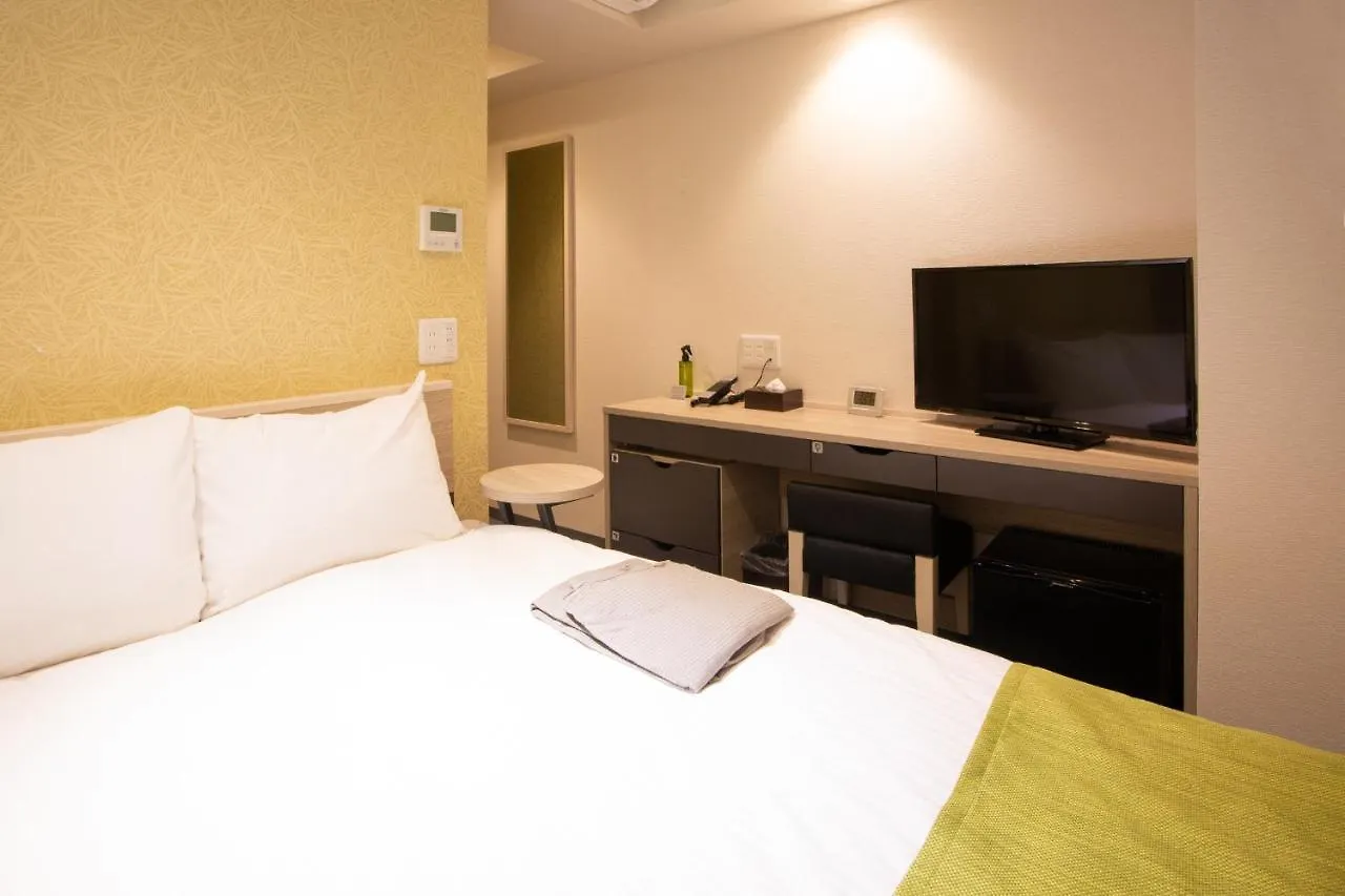 Kuretake Inn Osaka Midousuji Hommachi Hotel