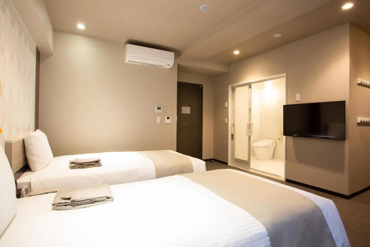 Kuretake Inn Osaka Midousuji Hommachi 3*,