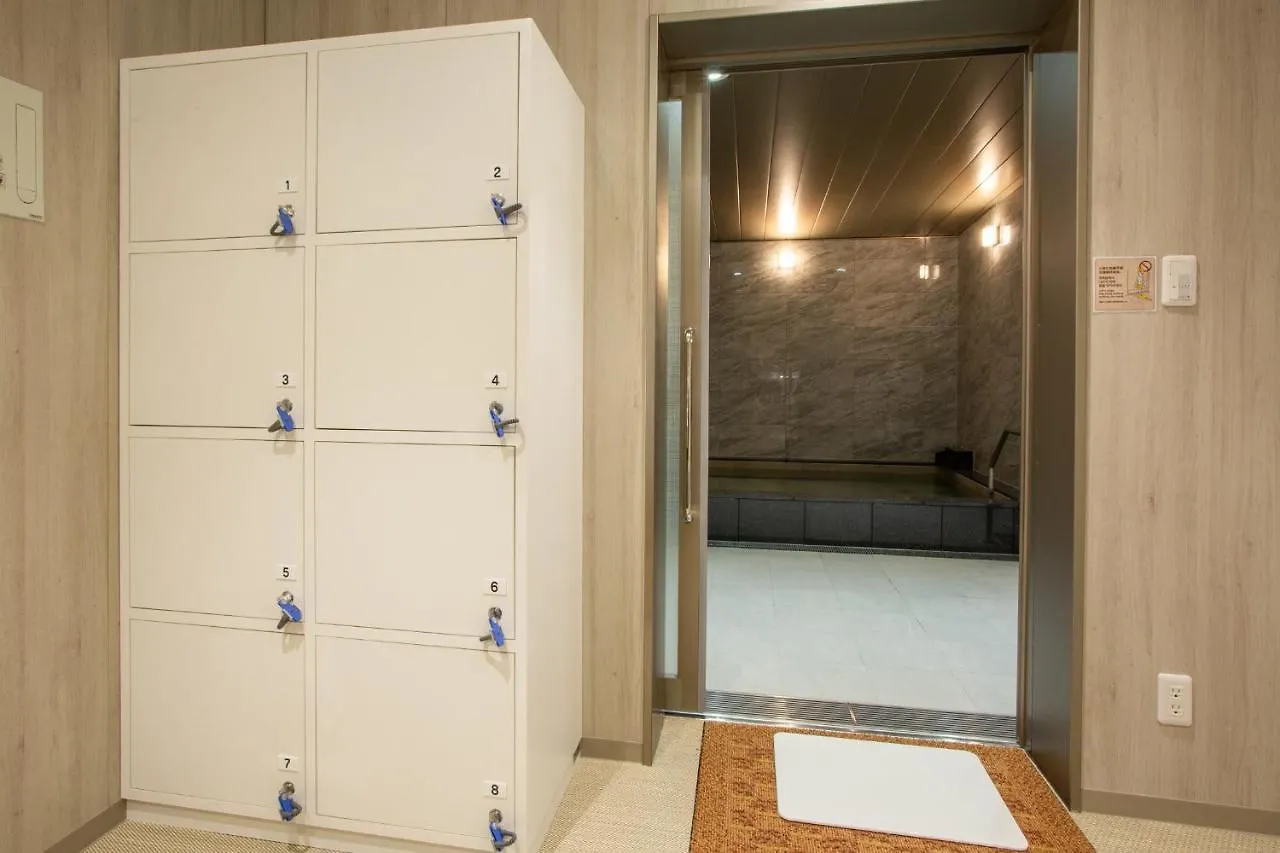 Kuretake Inn Osaka Midousuji Hommachi Hotel